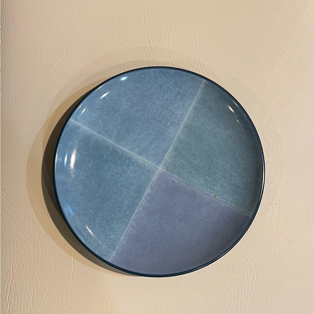 Set of 3 salad plates